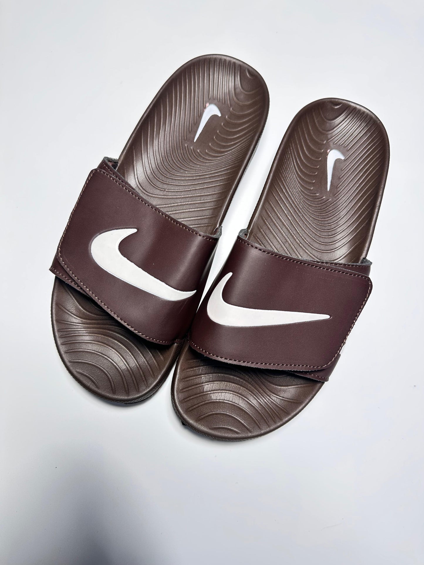 Nike represent Mens Slippers A115L