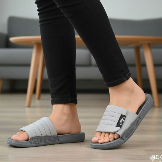 Stylish Soft Cushion Anti-Slip Water Resistant Slippers