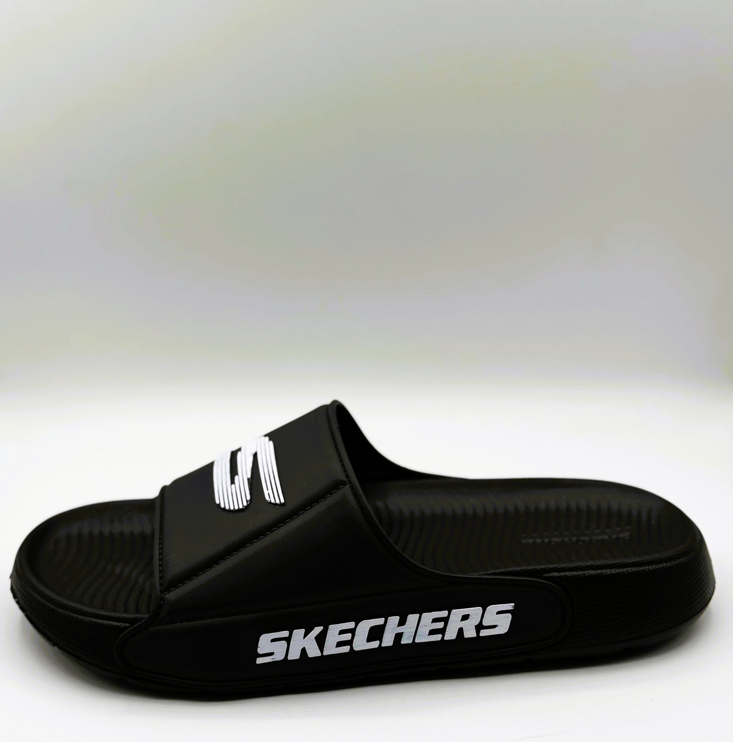 Men’s Black Soft Slippers – Lightweight, Water-Resistant & Skechers Inspired | IndoorSteps