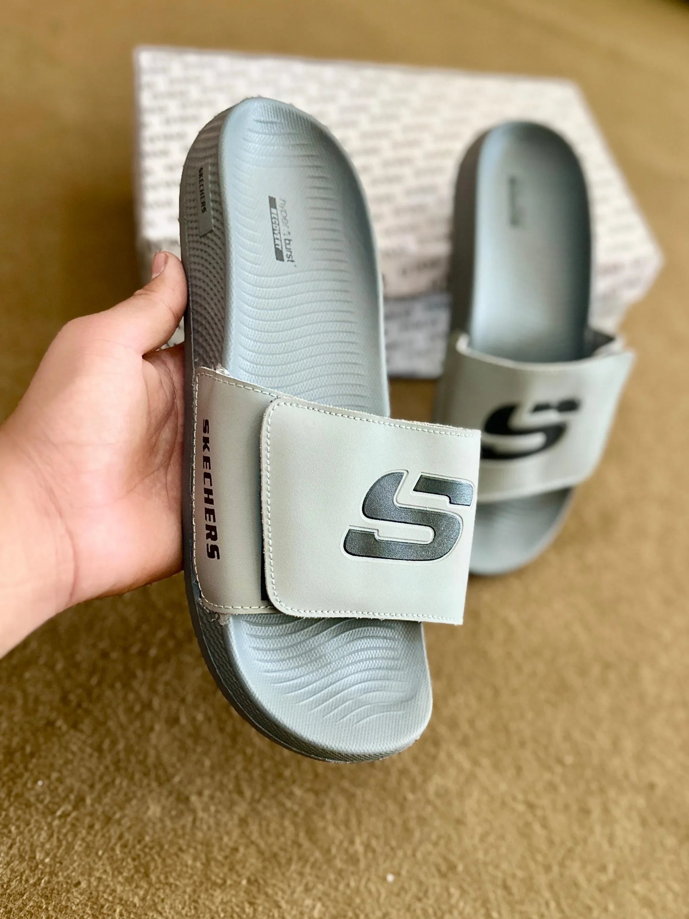 Premium Hyper-Burst Recovery Sliders – Adjustable, Anti-Slip & Ultra-Comfortable Casual Footwear